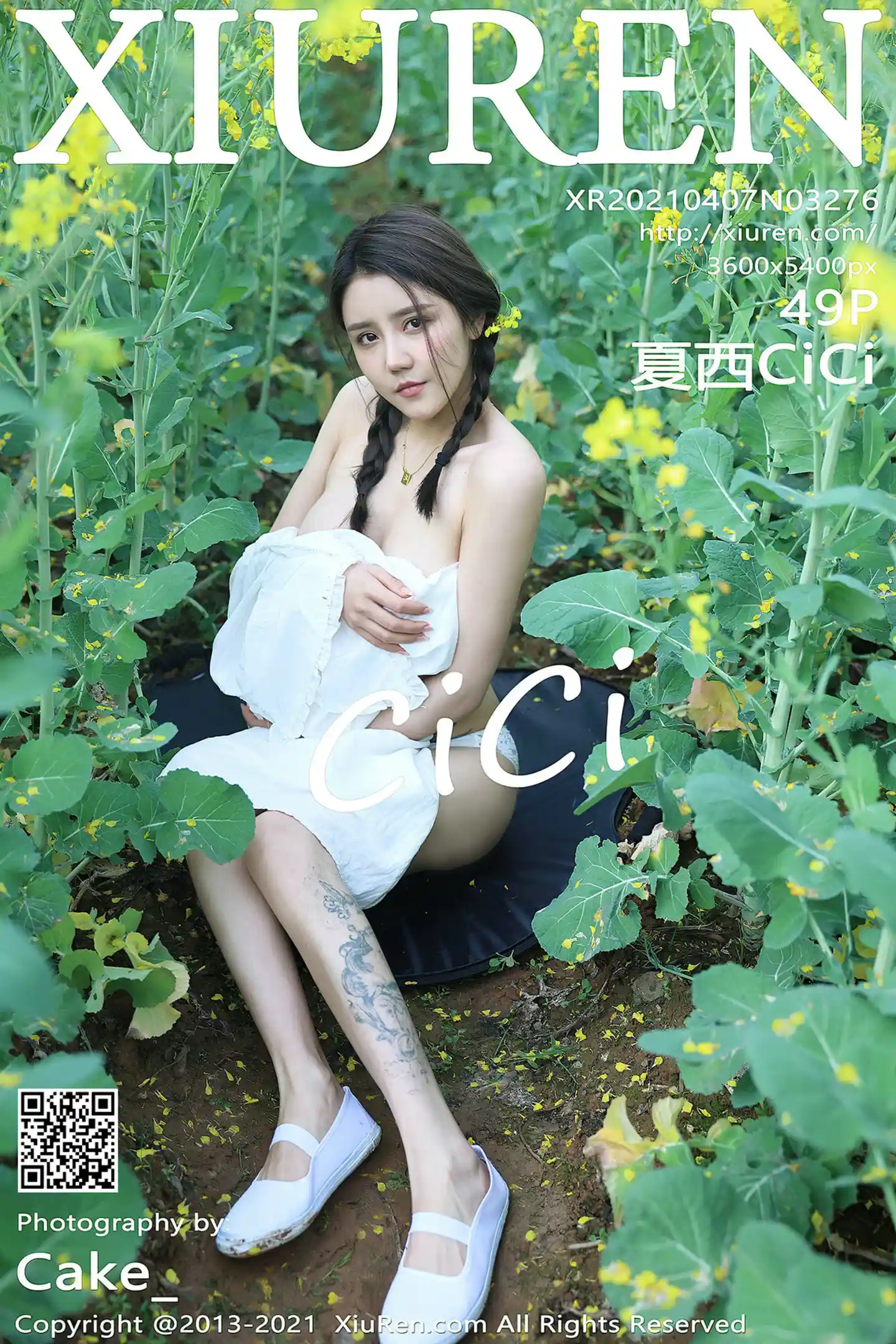 [XiuRen秀人网]VOL.3276 嫩模夏西CiCi花丛外拍主题洁白短裙露蕾丝内裤秀翘臀诱惑写真49P-秀人网官方网站